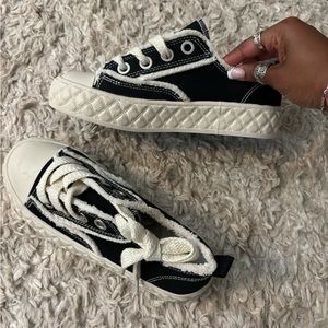 Black and beige Sneakers